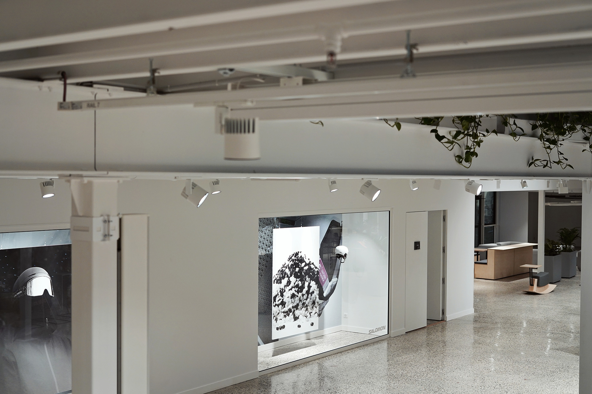 18-Salomon--Annecy-Design-Center-Disano-HD
