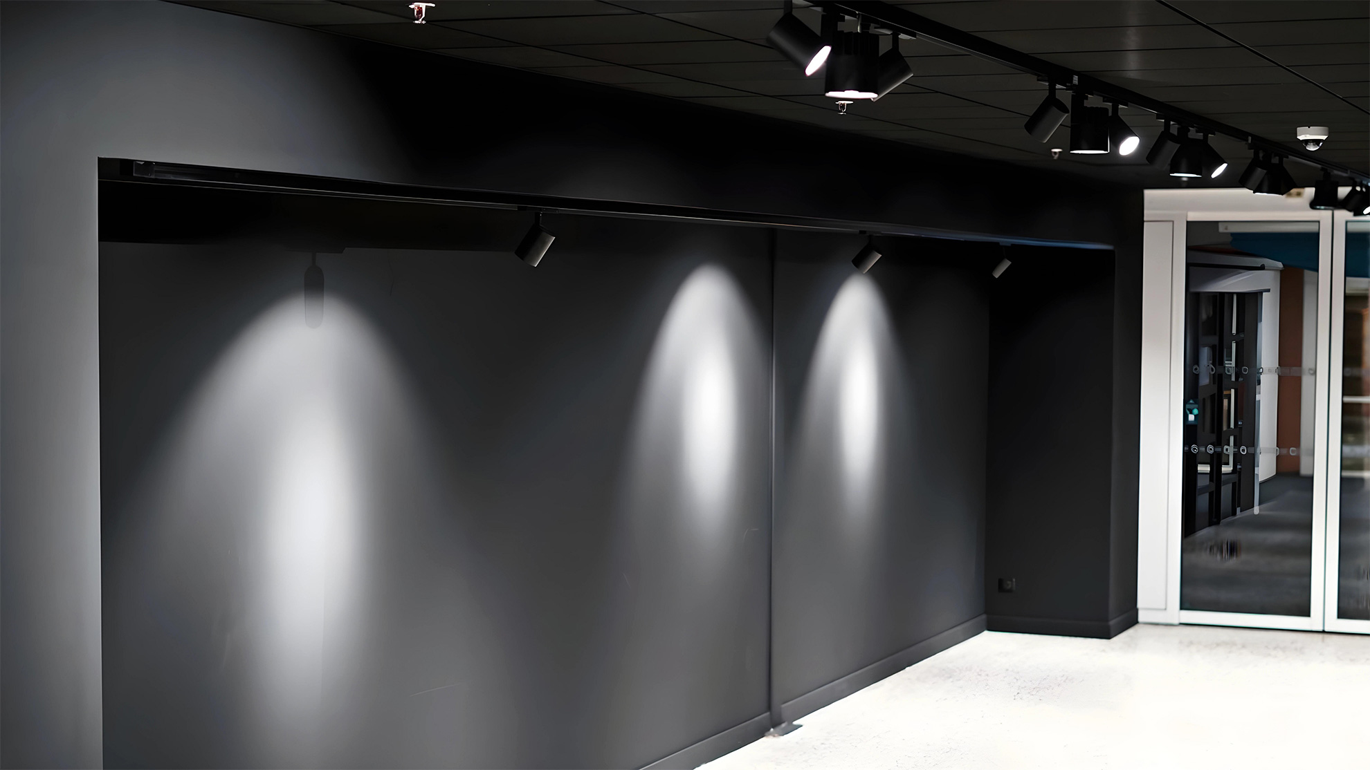 19-Salomon--Annecy-Design-Center-Disano-HD