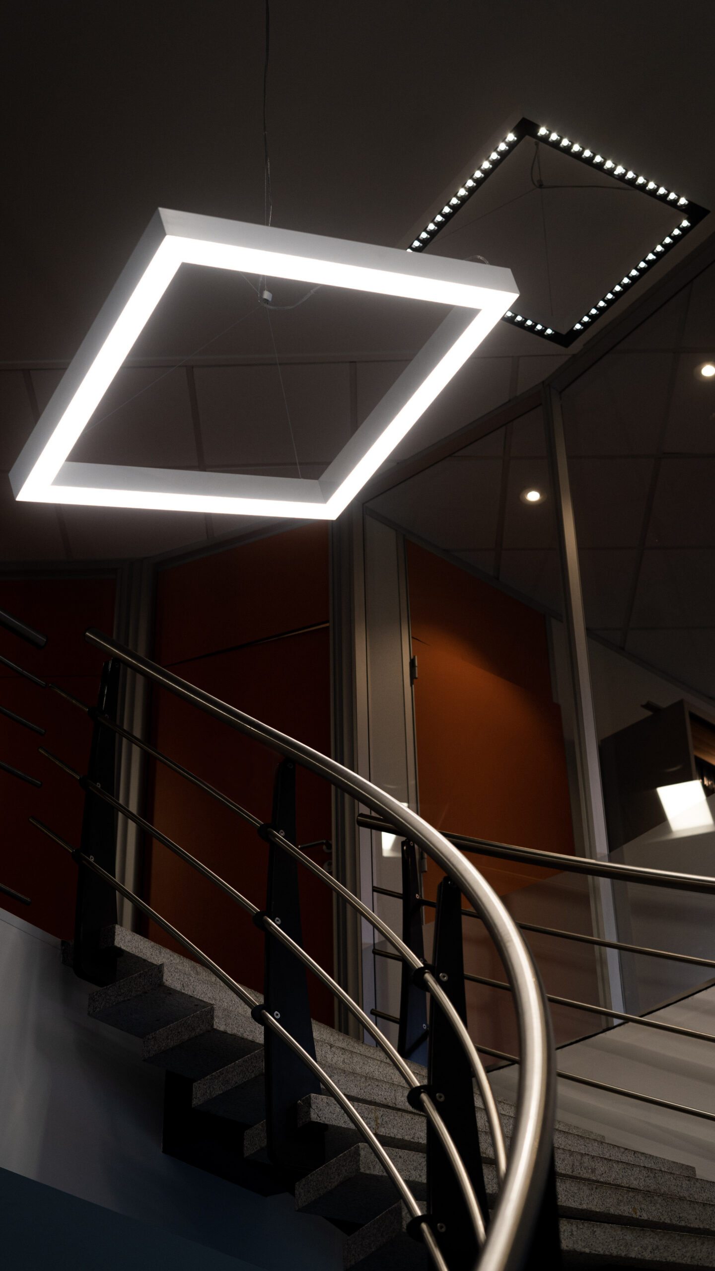Liset 2.0_SQ_suspension_hall entree Disano